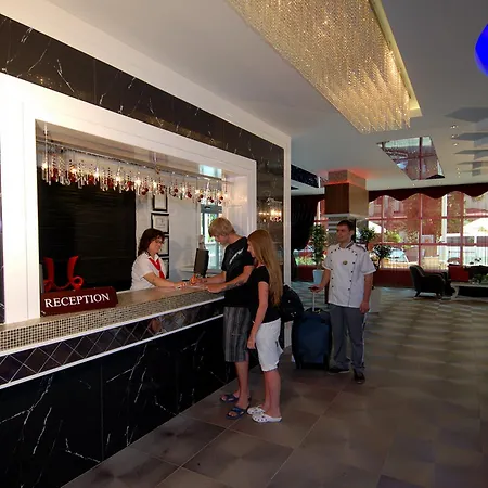 Hatipoglu 3* Alanya